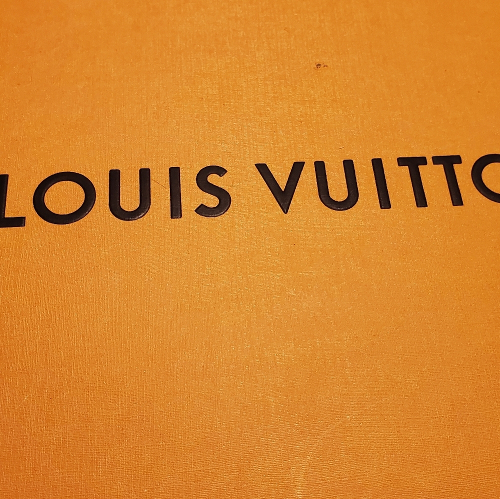 Monogram Louis Vuitton Time Out Sneakers